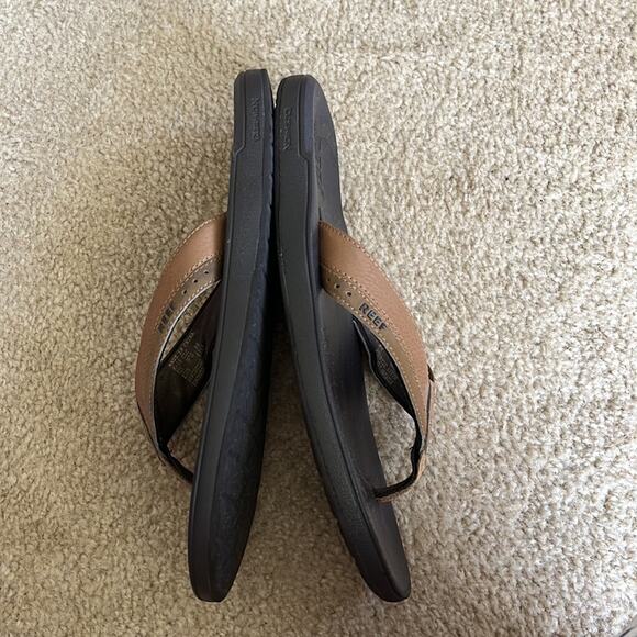 Reef Contoured Cushion Men's Flip-Flop Sandal Slider Brown, 10M US - Picture 6 of 9